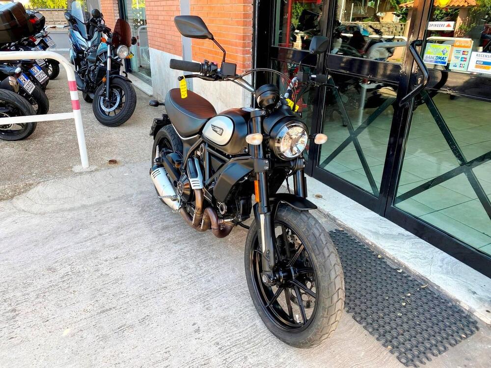 Ducati Scrambler 800 Icon Dark (2020) (2)