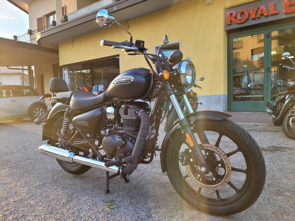 Royal Enfield Meteor 350 Stellar (2021 - 25) (5)