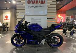 Yamaha YZF R3 (2025) nuova