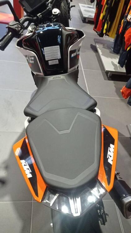 KTM 125 Duke (2021 - 23) (4)