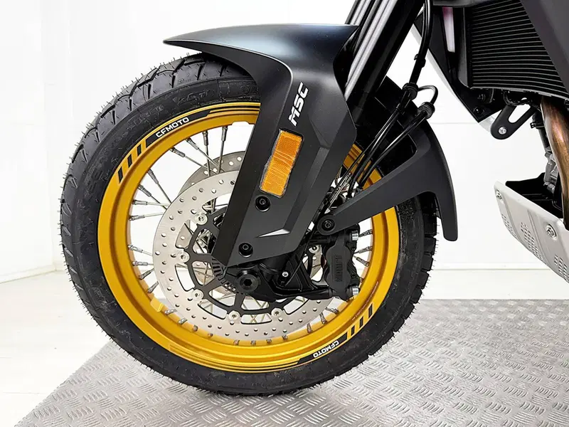CFMOTO 800MT Explore (2023 - 26) (11)