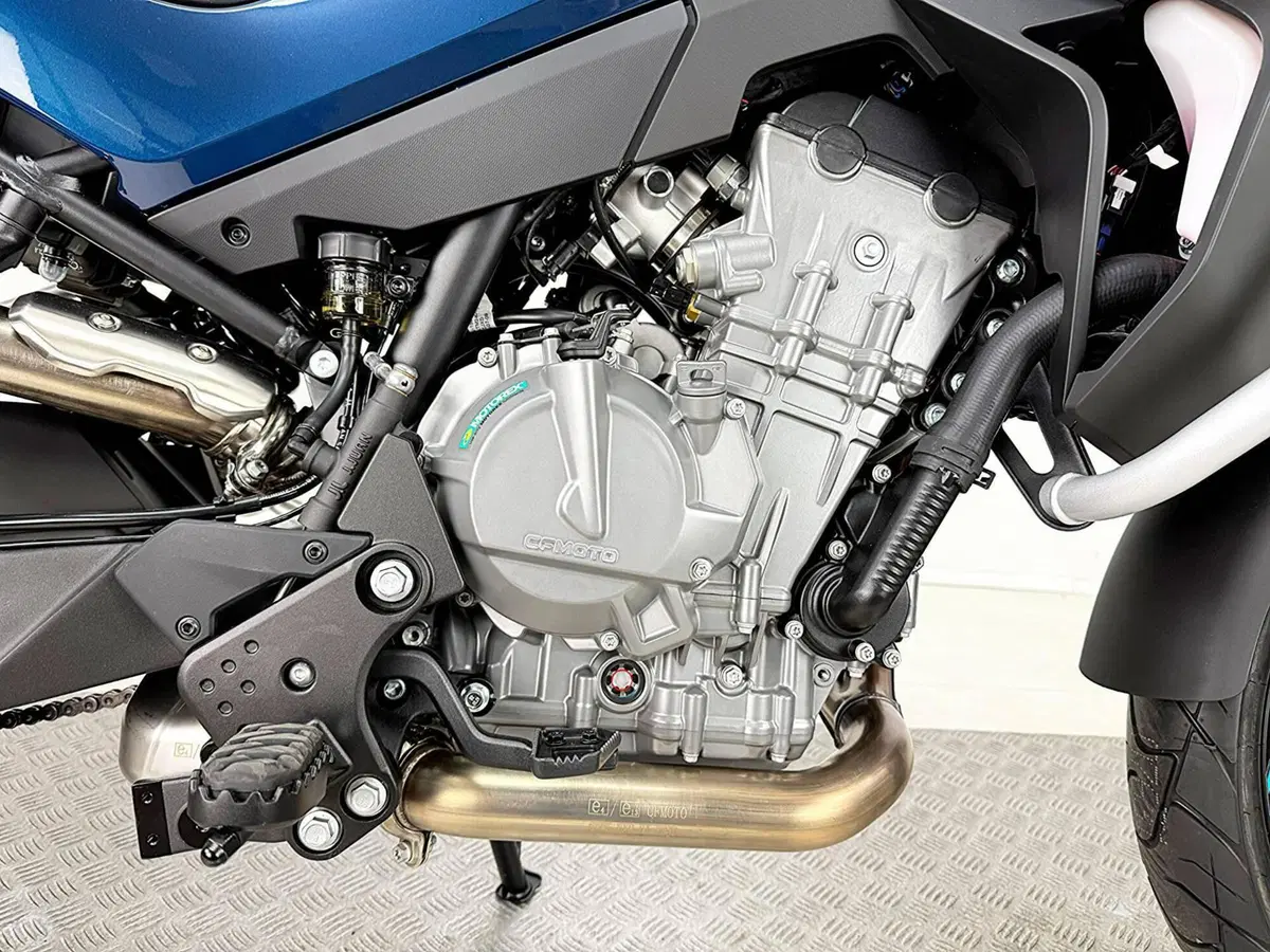 CFMOTO 800MT Sport (2022 - 26) (8)