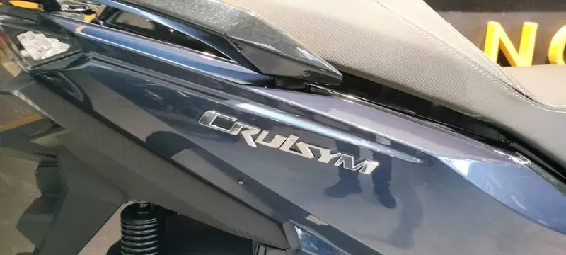 Sym Cruisym 300 E5+ (2025 - 26) (4)