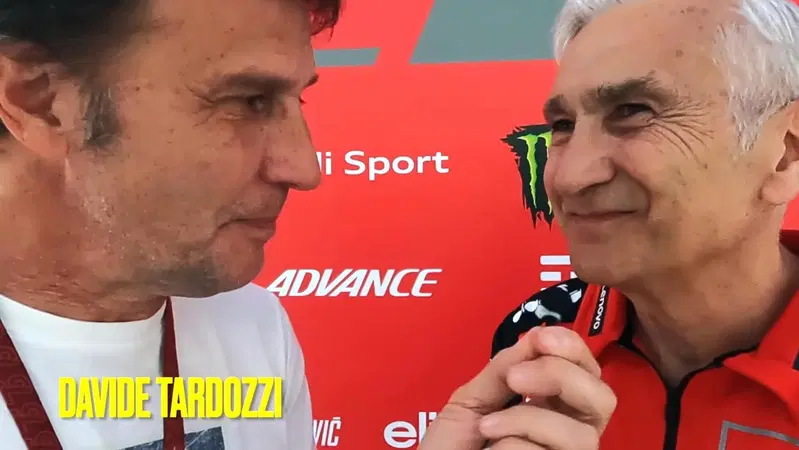 MotoGP 2025. Test della Thailandia. Davide Tardozzi: "Moto e telaio 2024, novit&agrave; al test di Jerez". Le parole di Gino Borsoi, Maio Meregalli e Fabiano Sterlacchini [VIDEO]