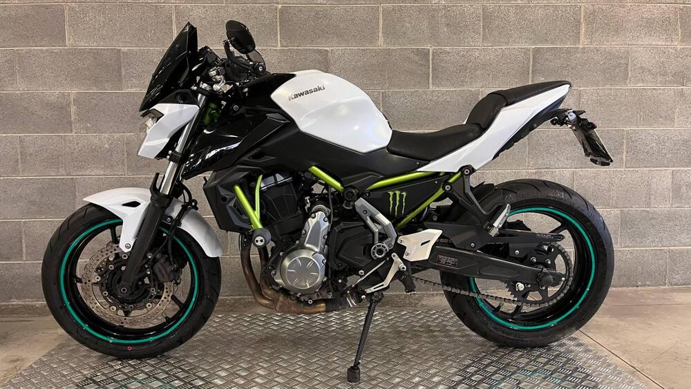 Kawasaki Z 650 (2017 - 19) (3)