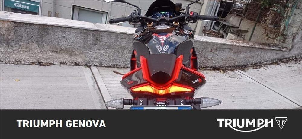 Aprilia Tuono 1100 V4 Factory (2021 - 24) (4)