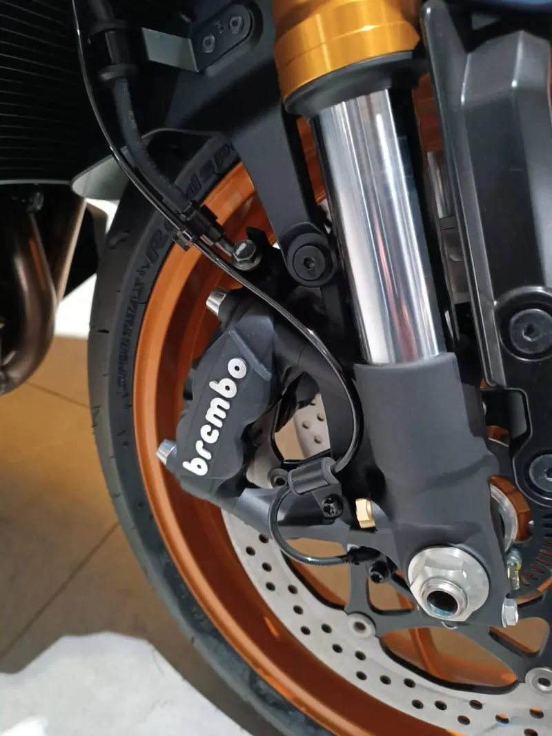 Suzuki Katana 1000 (2022 - 26) (5)
