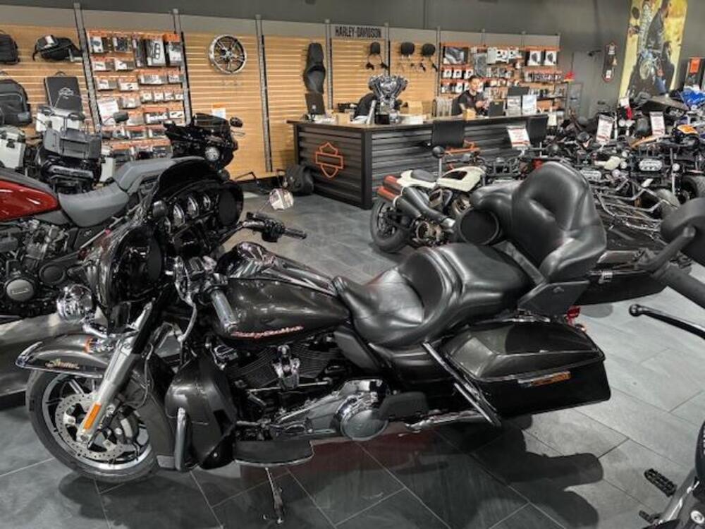 Harley-Davidson 114 Electra Glide Ultra Limited (2019) - FLHTK (4)