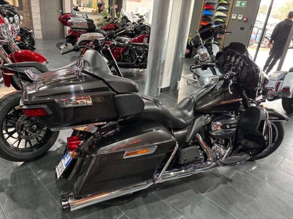 Harley-Davidson 114 Electra Glide Ultra Limited (2019) - FLHTK (3)