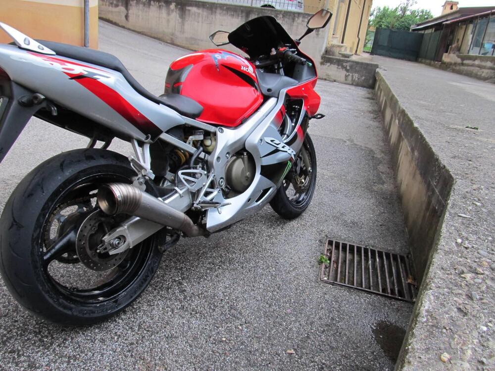 Honda CBR 600 F (2001 - 06) (4)