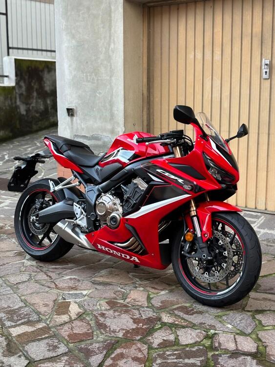 Honda CBR 650 R (2021 - 23)