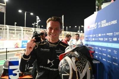 Formula E. E-Prix Jeddah 2025: Gunther con DS Penske beffa la Nissan di Rowland in Gara 1