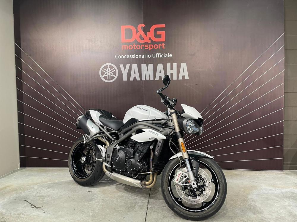 Triumph Speed Triple 1050 S (2018 - 20) (2)