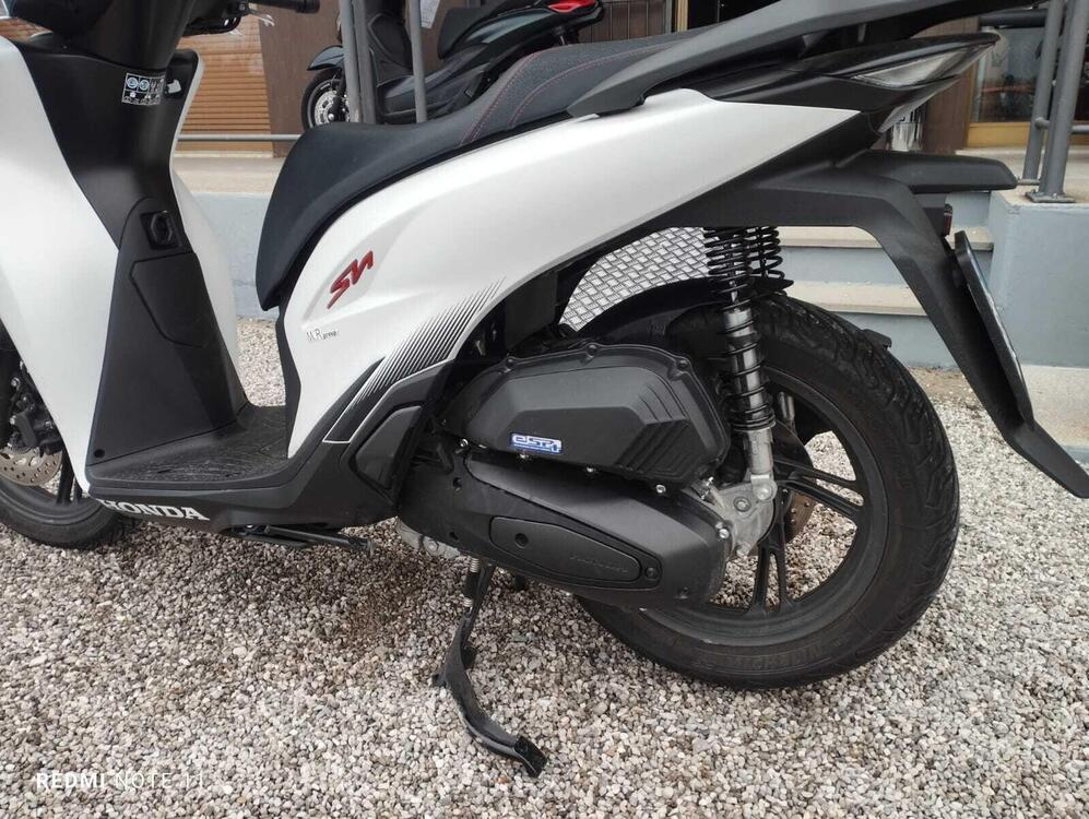 Honda SH 125i Sport (2022 - 25) (4)