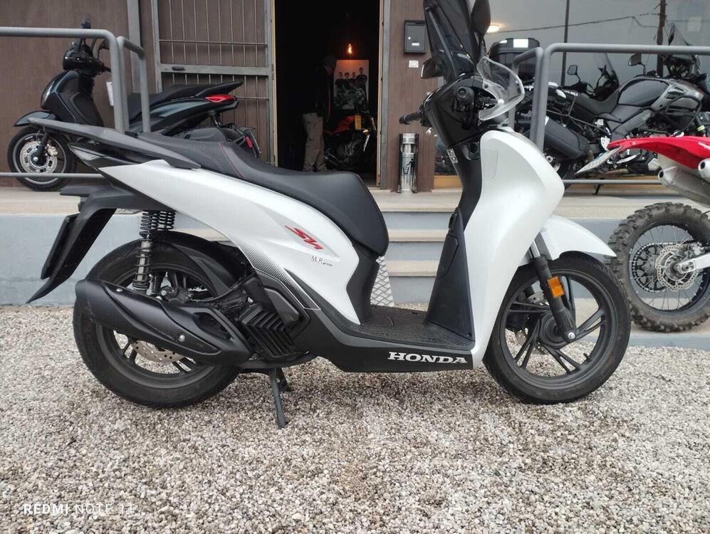 Honda SH 125i Sport (2022 - 25) (5)