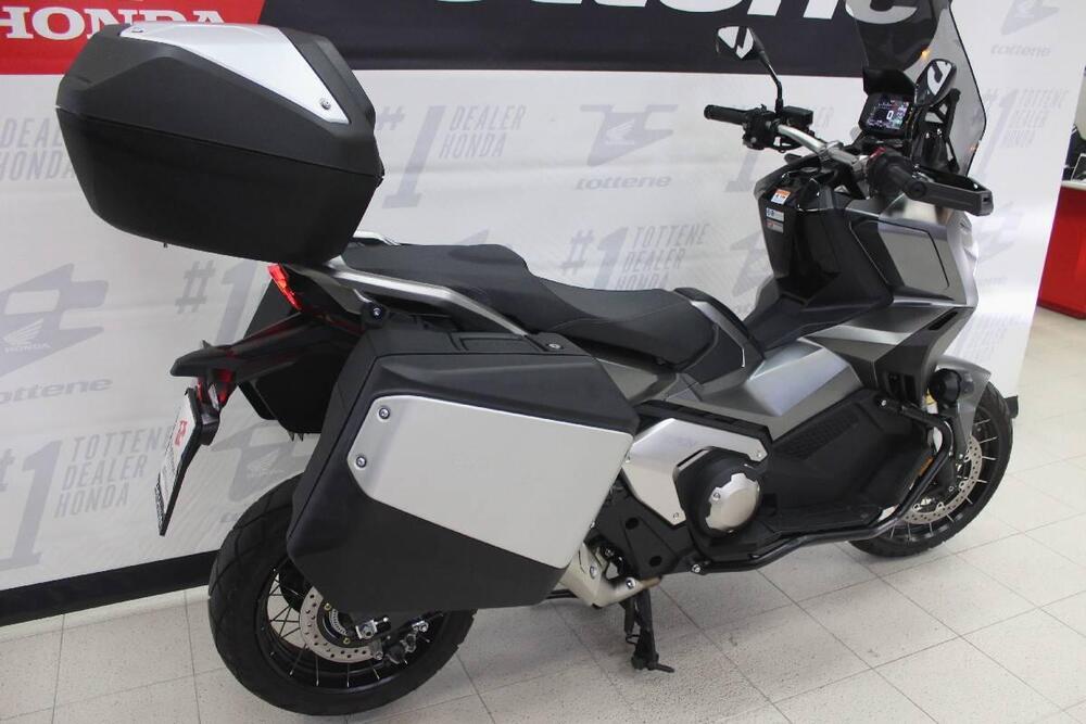 Honda X-ADV 750 DCT (2021 - 24) (2)