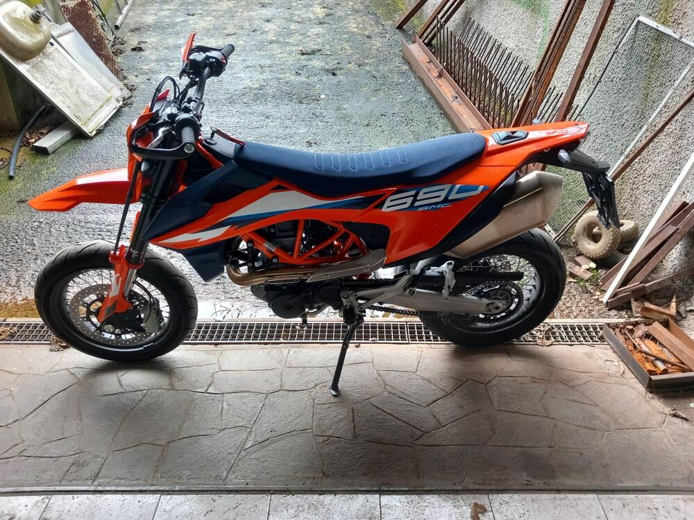 KTM 690 SMC R (2023 - 25)