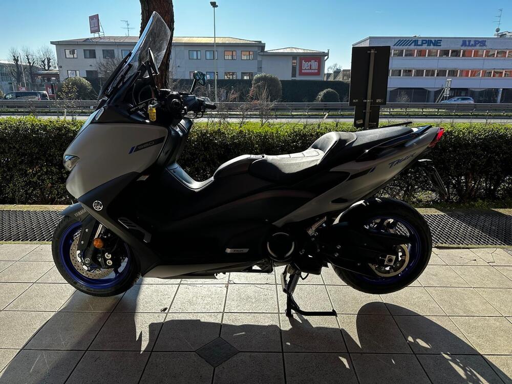 Yamaha T-Max 560 (2020 - 21) (2)