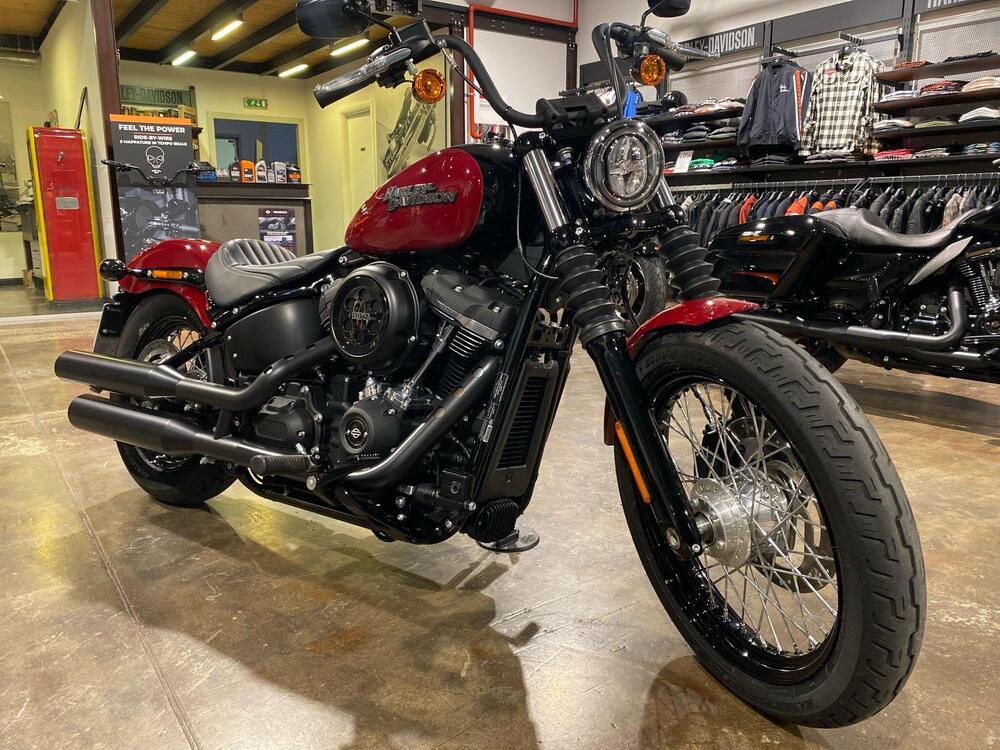 Harley-Davidson 107 Street Bob (2018 - 20) - FXBB (2)