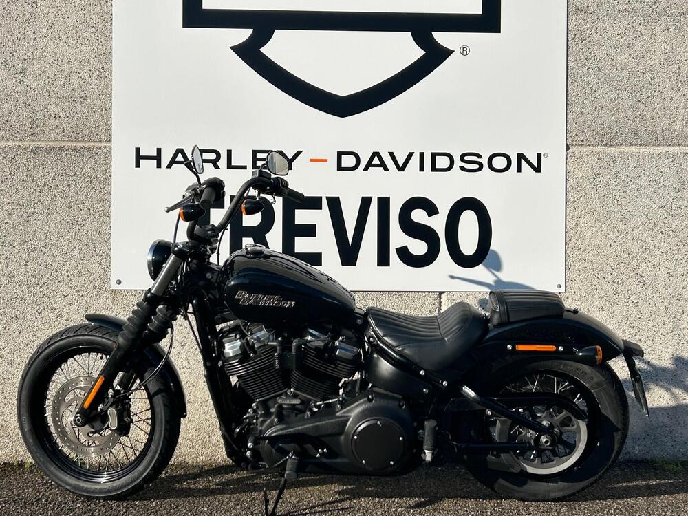 Harley-Davidson 107 Street Bob (2018 - 20) - FXBB (2)