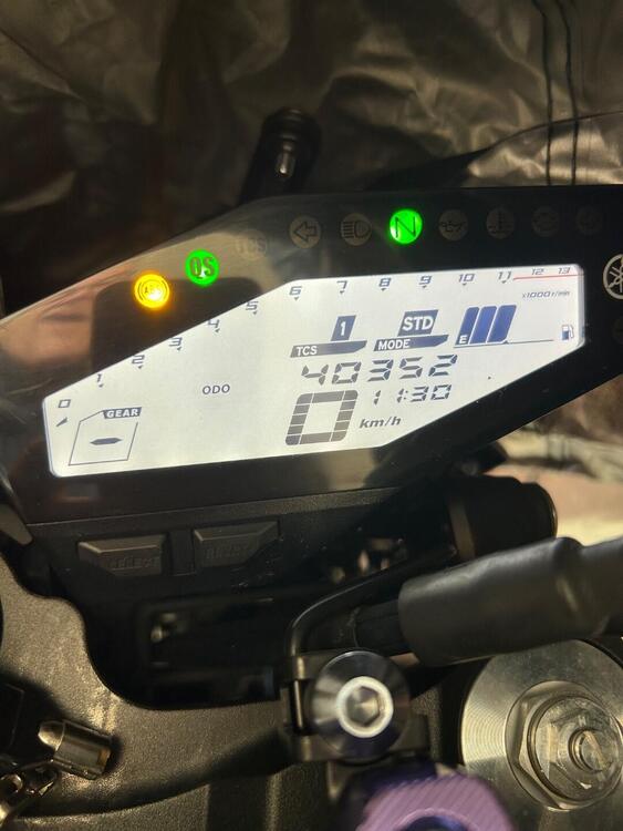 Yamaha MT-09 (2017 - 20) (3)