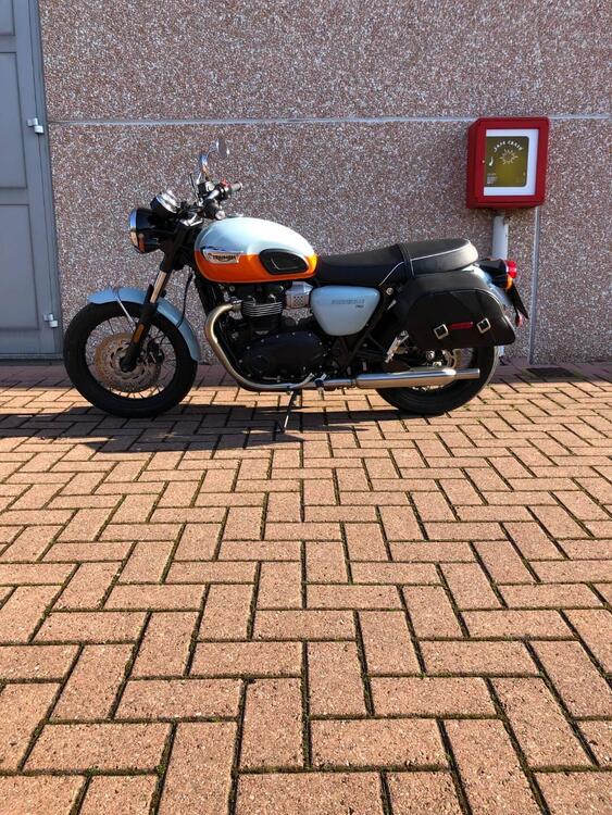 Triumph Bonneville T100 (2021 - 25) (3)