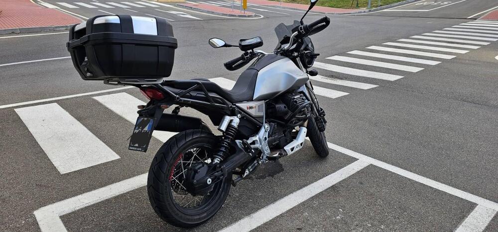 Moto Guzzi V85 TT (2019 - 20) (2)