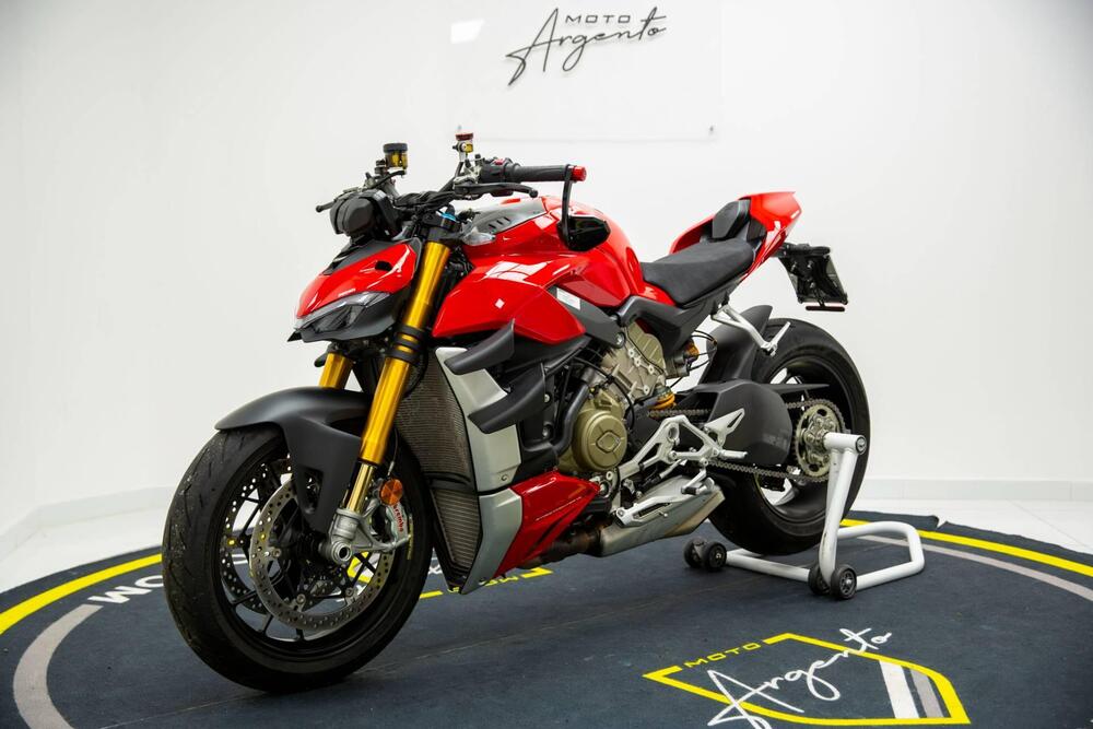 Ducati Streetfighter V4 1100 S (2020) (3)