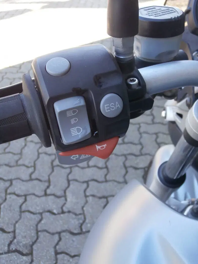 Bmw R 1200 R (2006 - 11) (15)