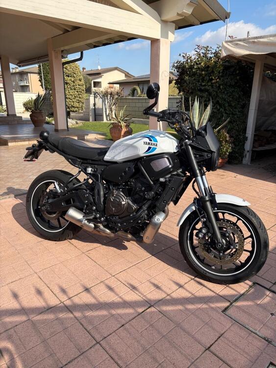 Yamaha XSR 700 (2022 - 25)