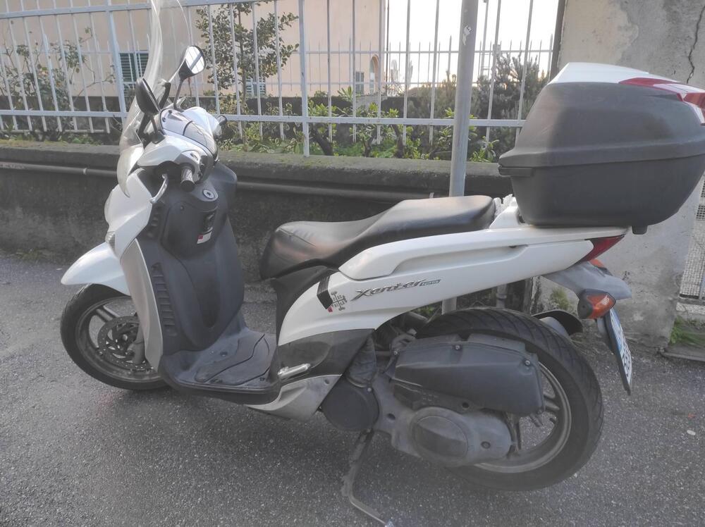 Yamaha Xenter 125 (2011 - 14) (4)