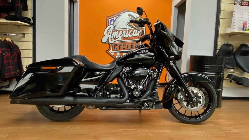 Harley-Davidson 114 Street Glide Special (2019 - 20) - FLHXS