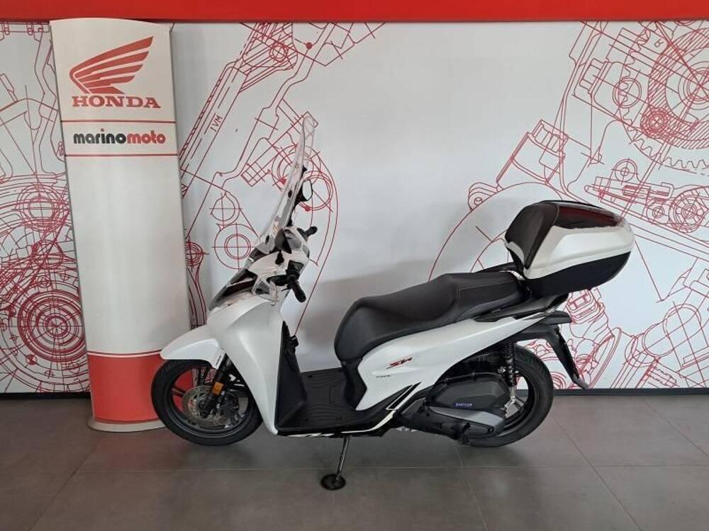 Honda SH 150i Sport (2022 - 25) (2)