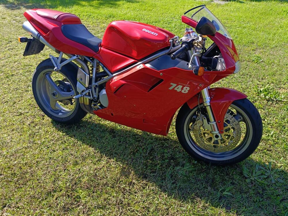 Ducati 748 (2)