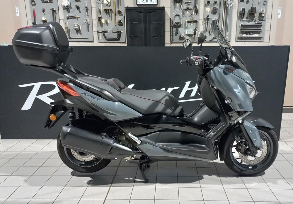 Yamaha X-Max 300 Tech Max (2021 - 24)