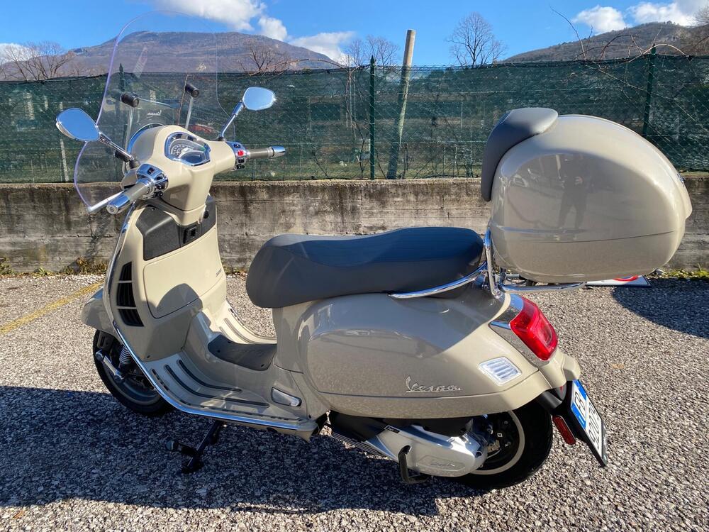 Vespa GTS 300 (2023 - 24) (4)