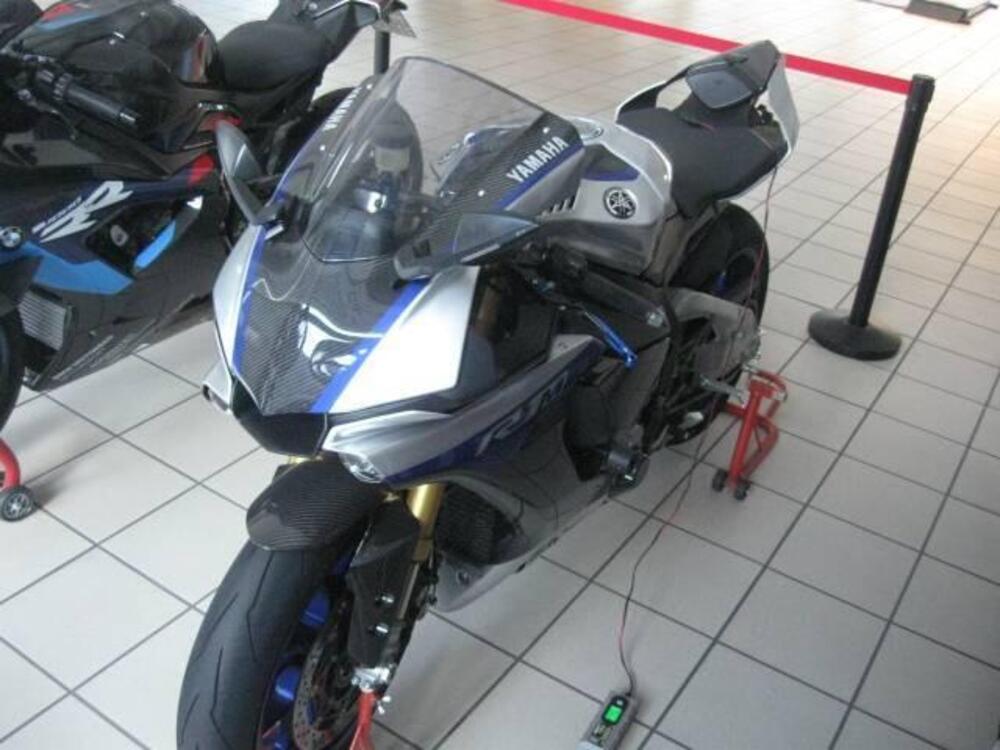 Yamaha YZF R1 M (2015 - 16) (3)