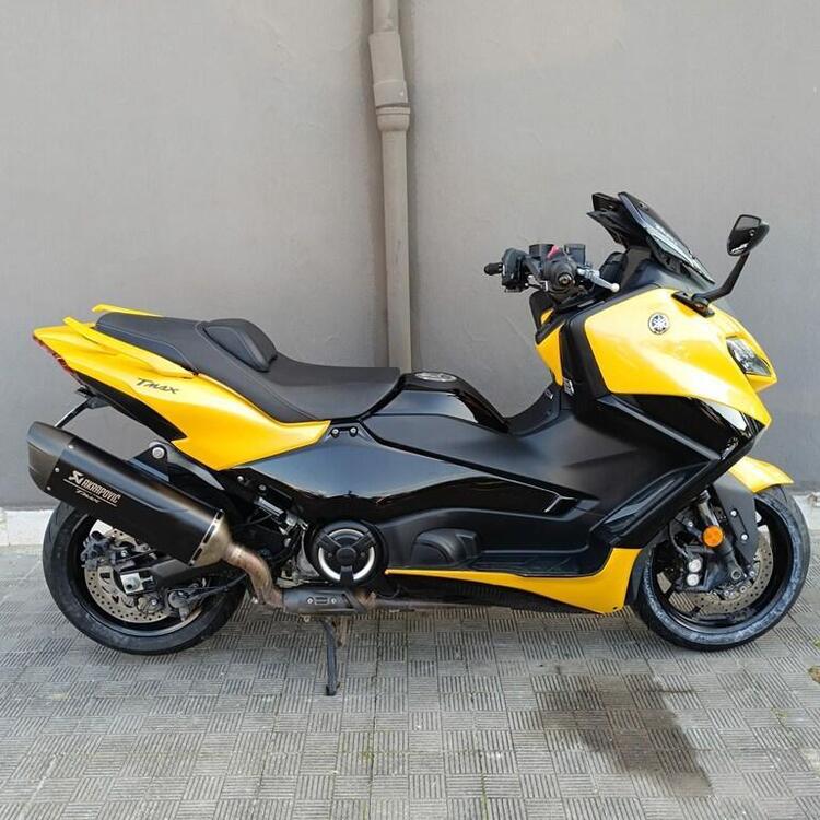 Yamaha T-Max 560 (2022 - 24)