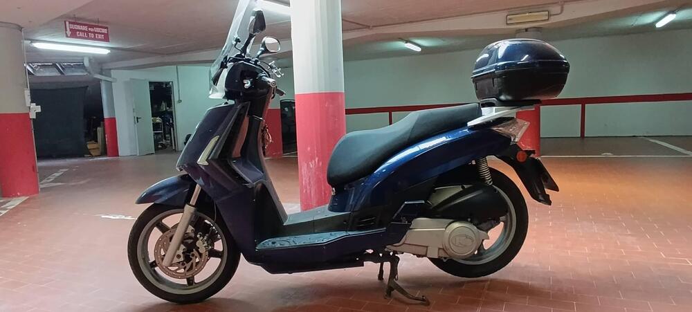 Kymco People 250 S