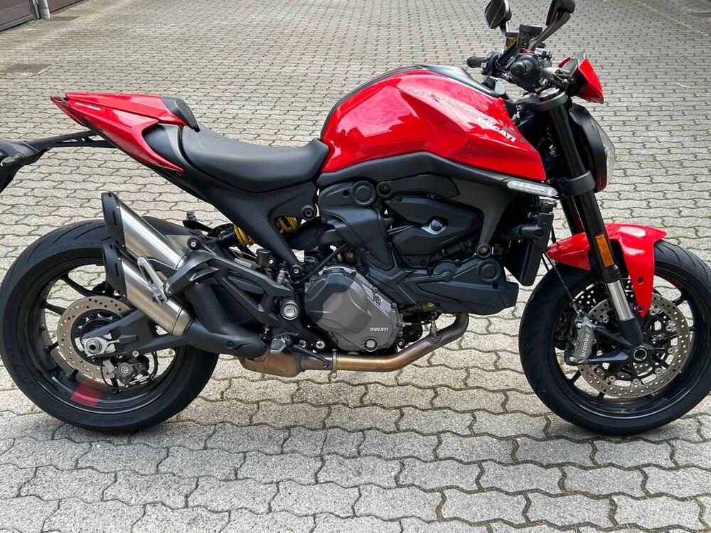 Ducati Monster 937 + (2021 - 25) (4)