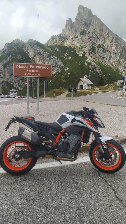 KTM 890 Duke R (2020)