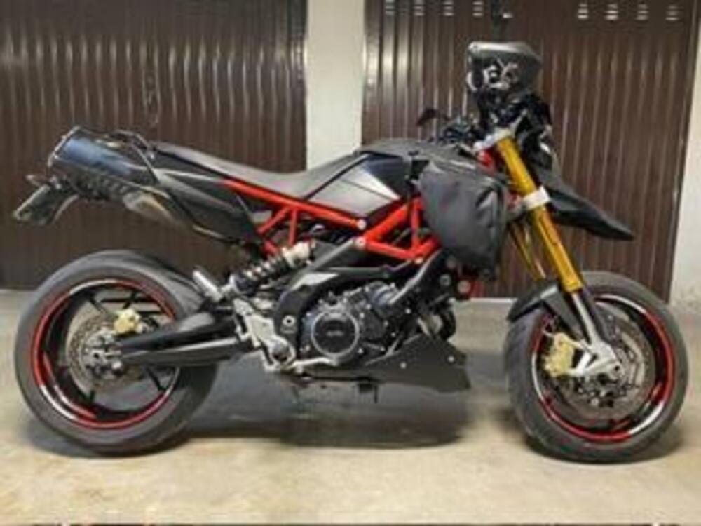 Aprilia Dorsoduro 900 (2017 - 20) (5)