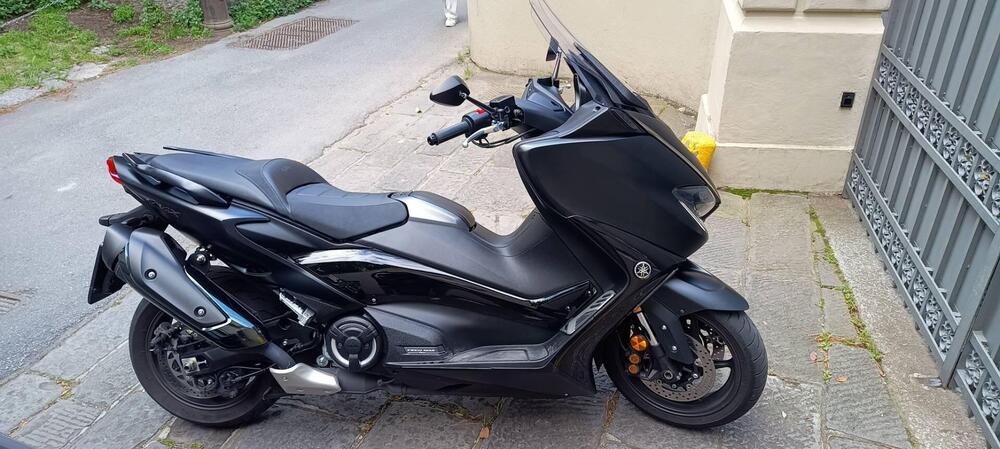 Yamaha T-Max 560 Tech Max (2020) (5)