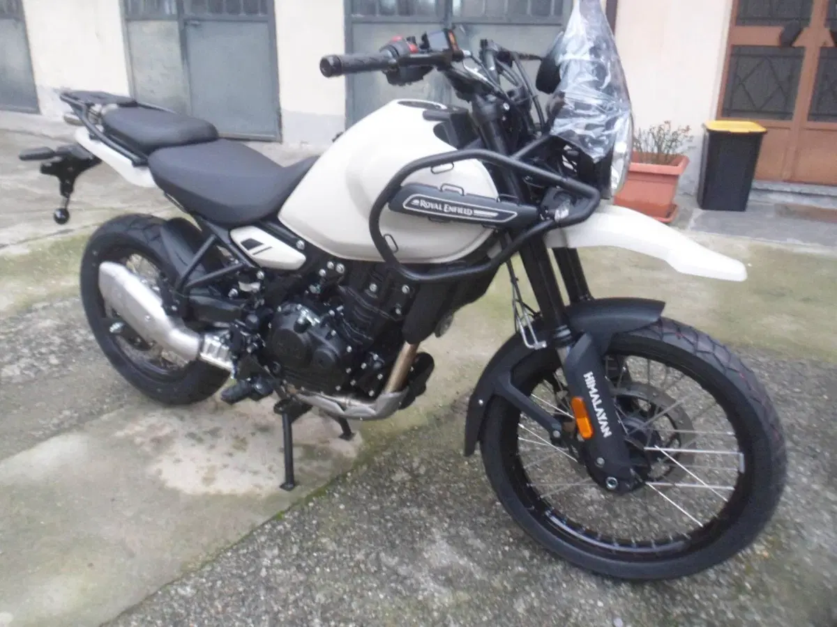 Royal Enfield Himalayan 450 (2024 - 26)