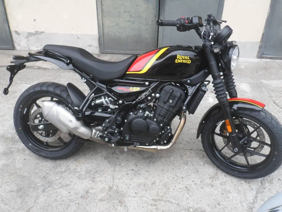 Royal Enfield Guerrilla 450 (2024 - 26)