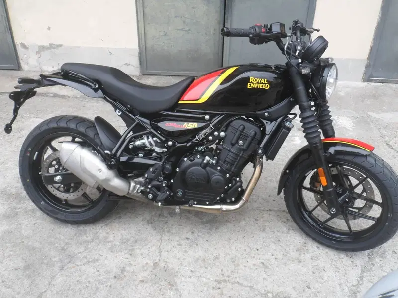 Royal Enfield Guerrilla 450 (2024 - 26)