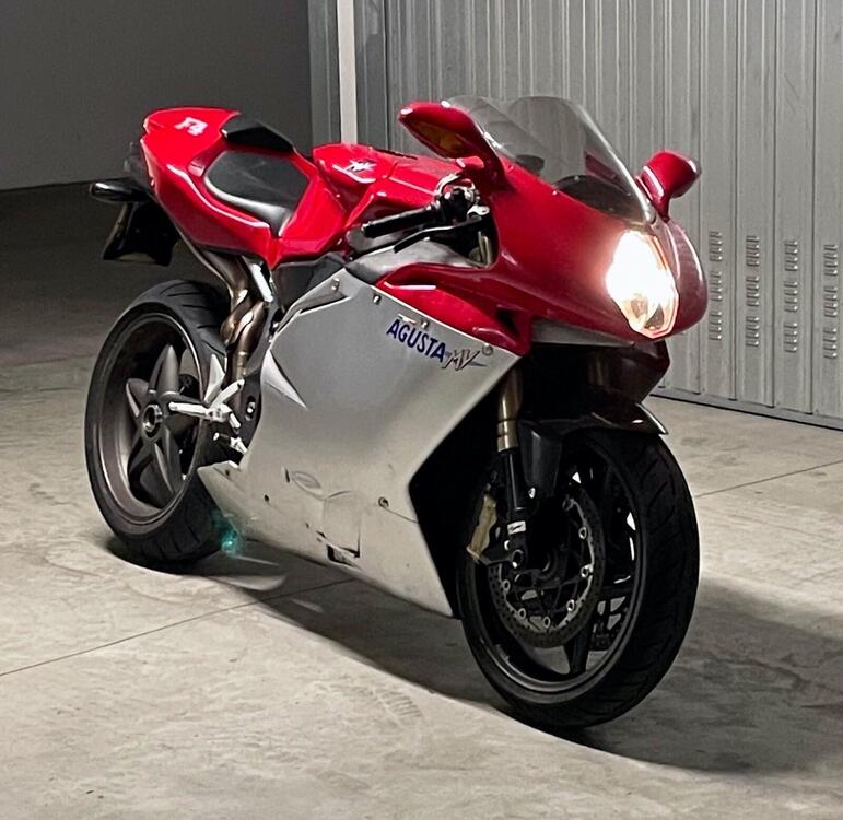 MV Agusta F4 750 S (2000 - 02)