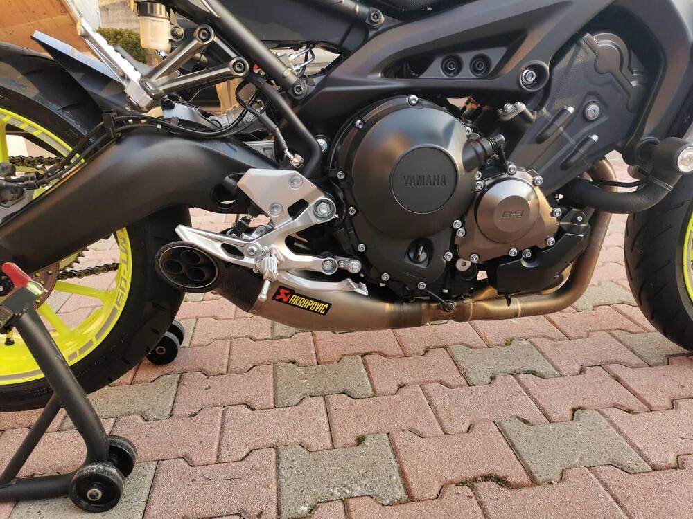 Yamaha MT-09 (2017 - 20) (3)