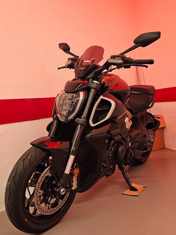 Ducati Diavel V4 (2023 - 25) (2)