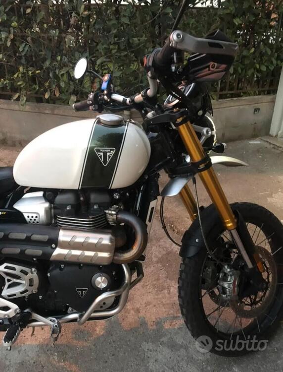 Triumph Scrambler 1200 XE (2019 - 20) (3)